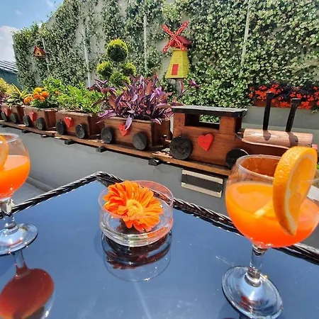 Naduno 2min Walk To * سبليت